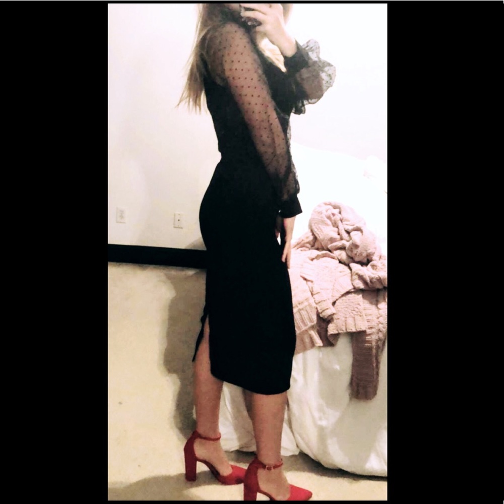 Black cocktail dress. - Picture 3 of 4